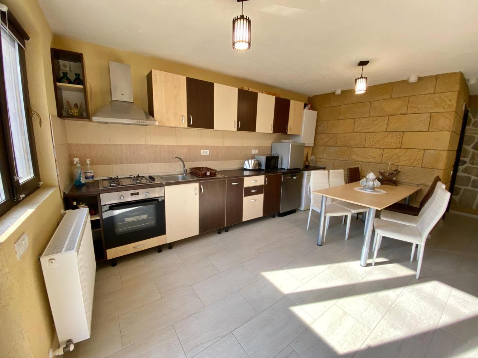 הוילה Casa Polen קומרניק מראה חיצוני תמונה