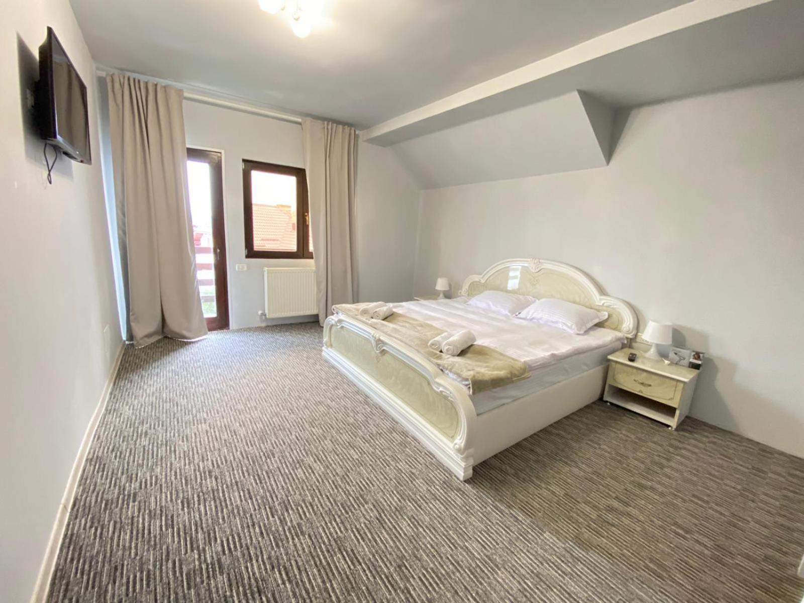 הוילה Casa Polen קומרניק מראה חיצוני תמונה