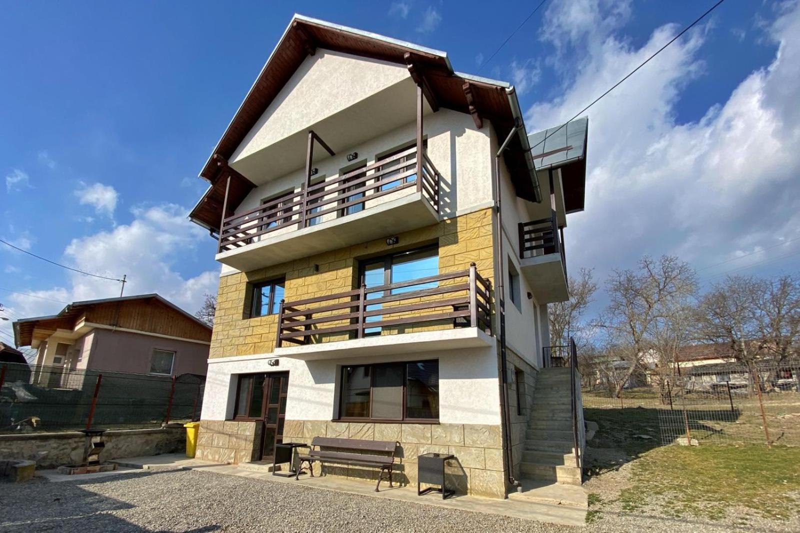הוילה Casa Polen קומרניק מראה חיצוני תמונה